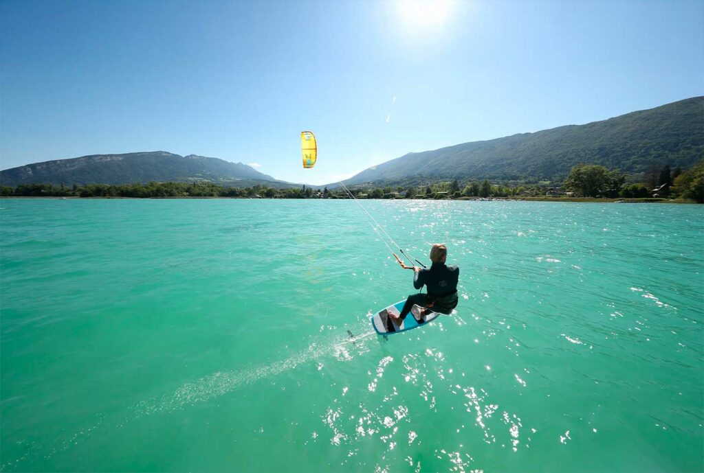 Rendement et efficacité énergétique : le foil comme démonstration physique
