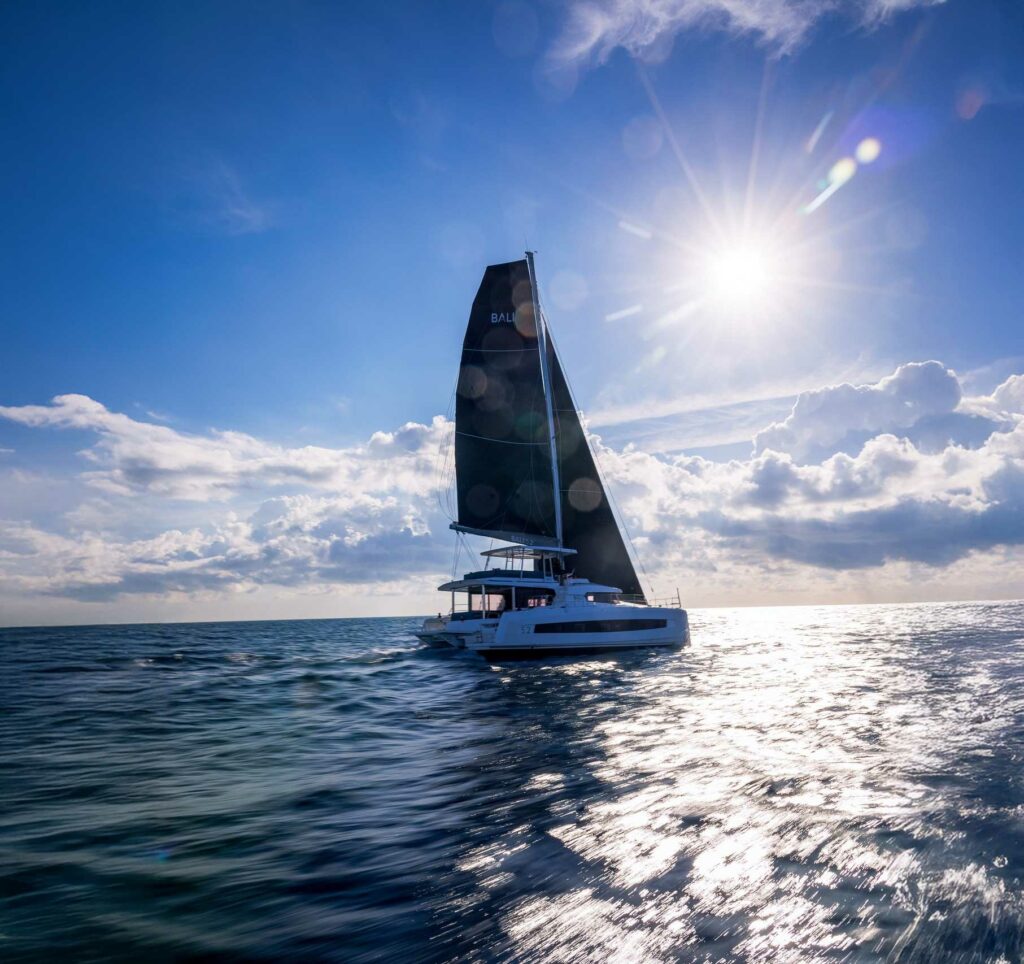 Pourquoi le catamaran de luxe détrône le monocoque en croisière ?